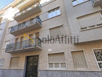 Appartamento in affitto di 95 m² in Via Bernardino Drovetti, 4
