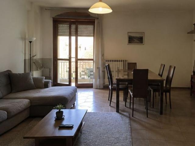 Appartamento in affitto di 95 m² in Via Canterbury