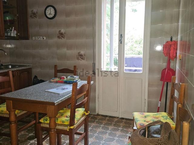 Appartamento in affitto di 95 m² in Via Carlo Cattaneo