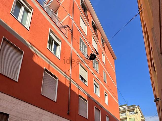 Appartamento in affitto di 95 m² in Via Carlo Ottavio Cornaggia, 9