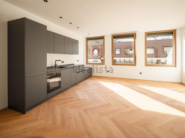 Appartamento in affitto di 95 m² in Via Cassa di Risparmio, 2