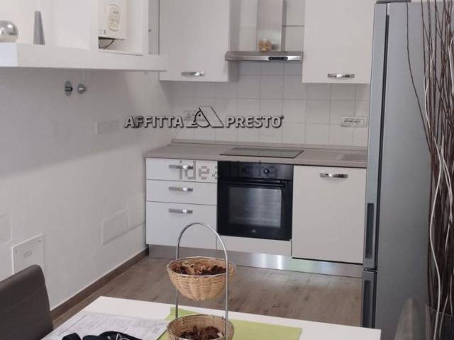 Appartamento in affitto di 95 m² in Via Cerchia