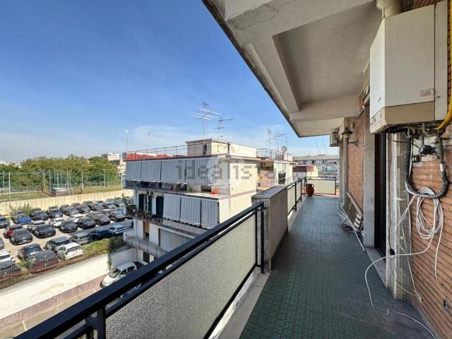 Appartamento in affitto di 95 m² in Via Comunale Vecchia di Miano, 28