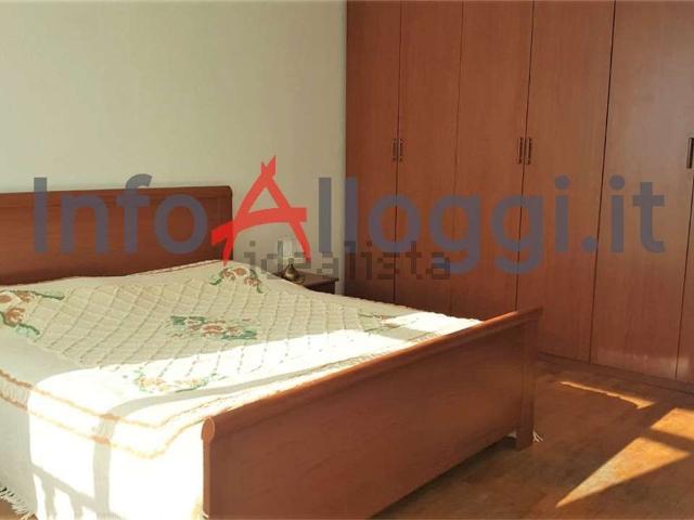 Appartamento in affitto di 95 m² in Via G. B. Verci