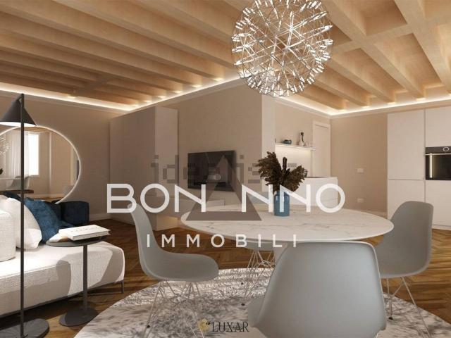 Appartamento in affitto di 95 m² in Via Garibaldi
