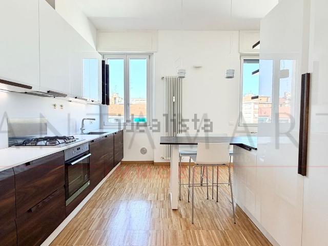 Appartamento in affitto di 95 m² in Via Giulio e Corrado Venini