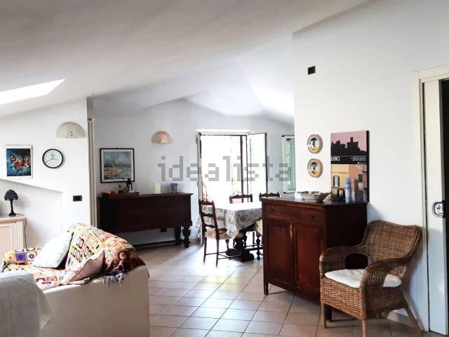 Appartamento in affitto di 95 m² in Via Giuseppe Mazzini