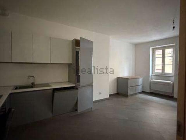 Appartamento in affitto di 95 m² in Via Leopardi