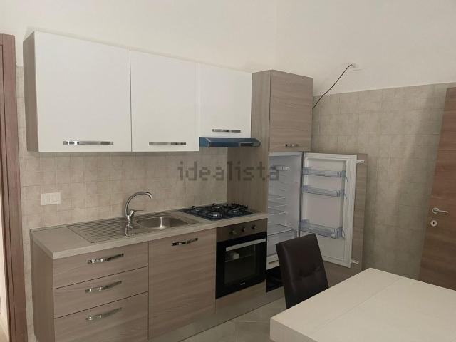 Appartamento in affitto di 95 m² in Via Luigi Carbone