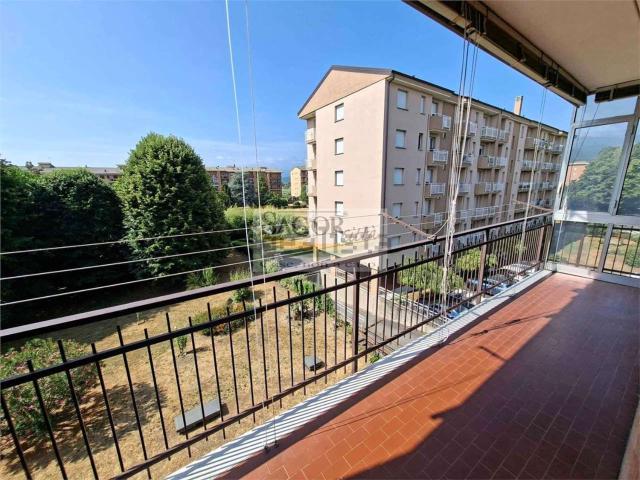 Appartamento in affitto di 95 m² in Via Luigi Einaudi, 23