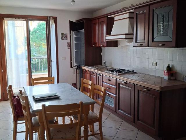 Appartamento in affitto di 95 m² in Via Martiri per la Libertà, 2