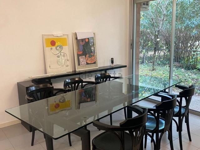 Appartamento in affitto di 95 m² in Via Melozzo da Forlì