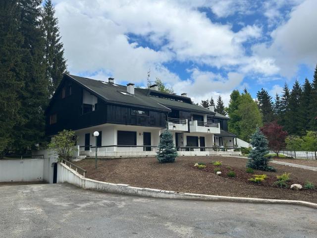 Appartamento in affitto di 95 m² in Via Monte Colombara, 18
