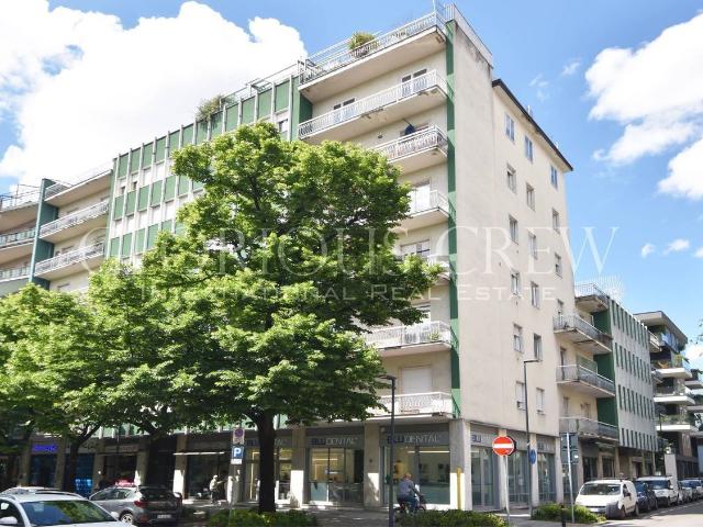Appartamento in affitto di 95 m² in Via Monte Ortigara, 78
