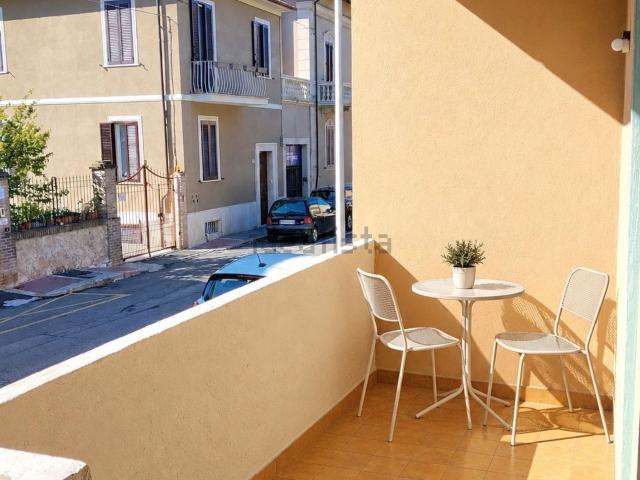 Appartamento in affitto di 95 m² in Via Montegrappa