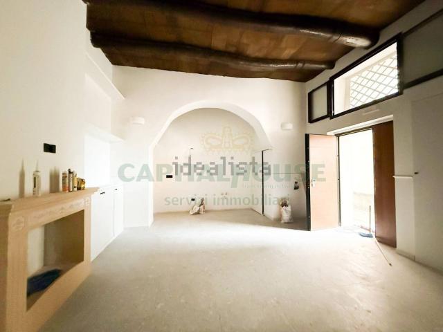 Appartamento in affitto di 95 m² in Via Roma, 143