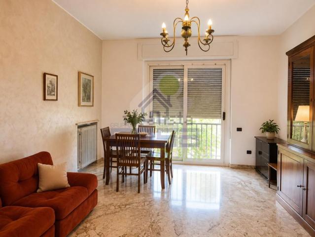 Appartamento in affitto di 95 m² in Via Santa Maria