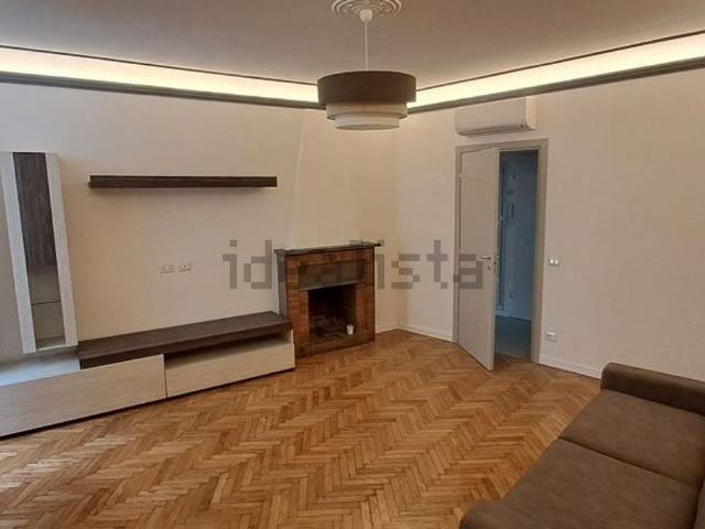 Appartamento in affitto di 95 m² in Via Santa Reparata