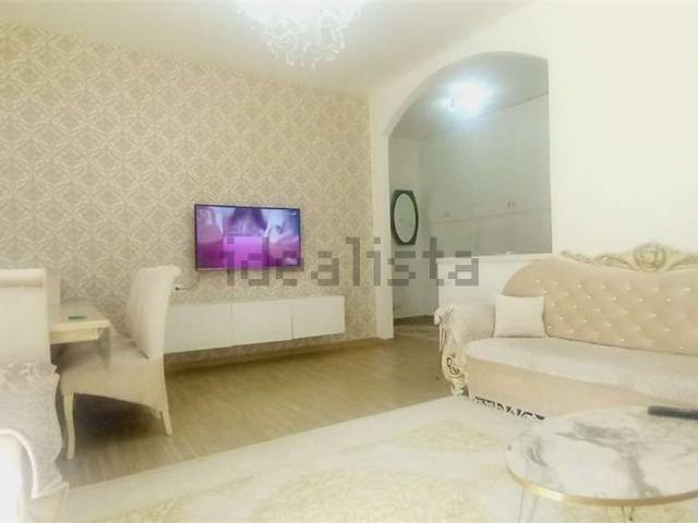 Appartamento in affitto di 95 m² in Via Simone Vesi