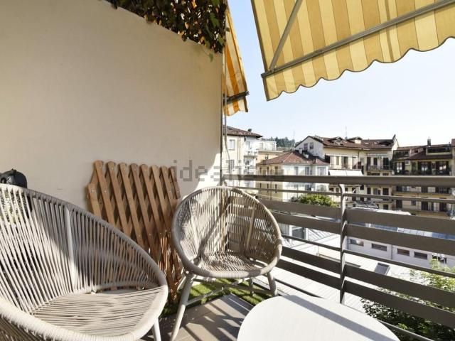 Appartamento in affitto di 95 m² in Via Sommacampagna, 6