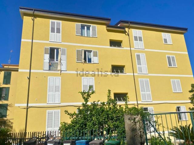 Appartamento in affitto di 95 m² in Via Stazione Vibo Pizzo, 20