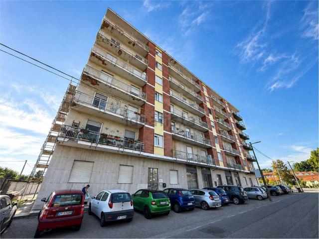 Appartamento in affitto di 95 m² in Viale Camillo Olivetti, 3