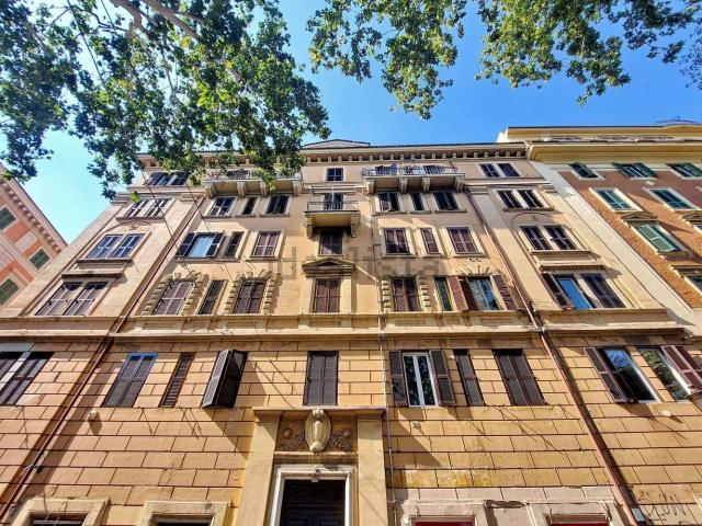 Appartamento in affitto di 95 m² in Viale Carlo Felice, 77