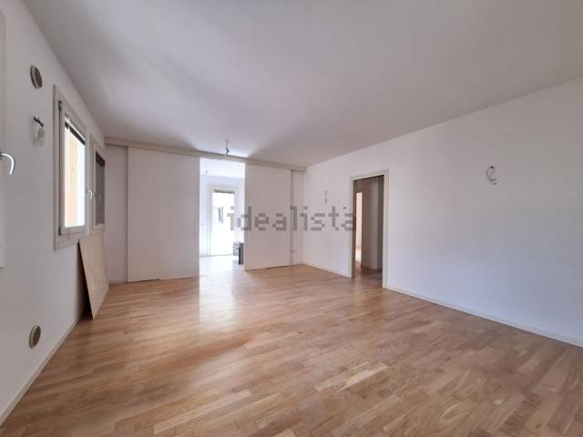 Appartamento in affitto di 95 m²
