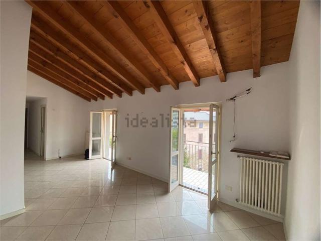 Appartamento in affitto di 95 m²