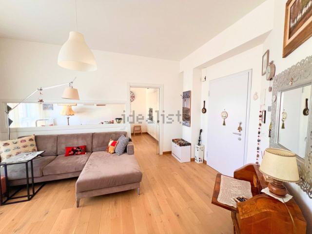 Appartamento in affitto di 96 m² in Corso Umberto I, 44