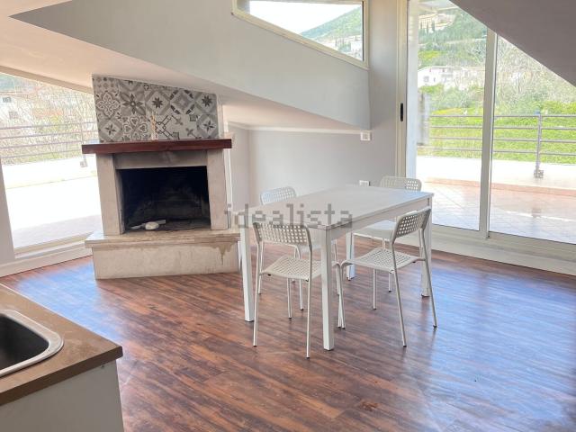 Appartamento in affitto di 96 m² in Via Cesare Pascal, 12
