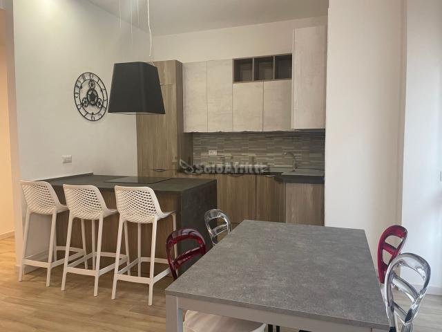 Appartamento in affitto di 96 m² in Via Don Antonio Rosmini, 4