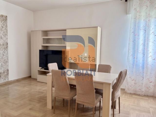 Appartamento in affitto di 96 m² in Via Luigi Robecchi Brichetti