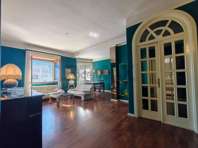 Appartamento in affitto di 96 m² in Via Mozzillo Iaccarino, 8