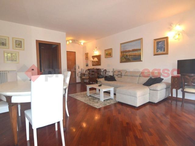 Appartamento in affitto di 98 m² in Strada Perugia San Marco, 95