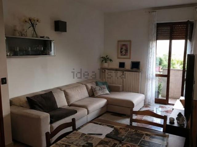 Appartamento in affitto di 98 m² in Via X Giornate