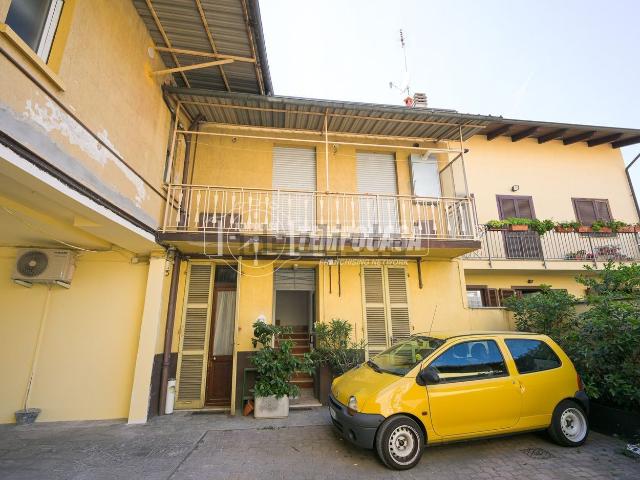 Appartamento in affitto di 98 m² in Via Francesco Cravero