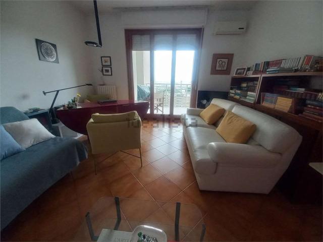 Appartamento in affitto di 100 m²