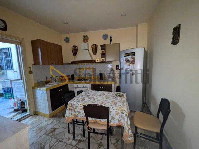 Appartamento in affitto di 100 m² in Via Sacchero