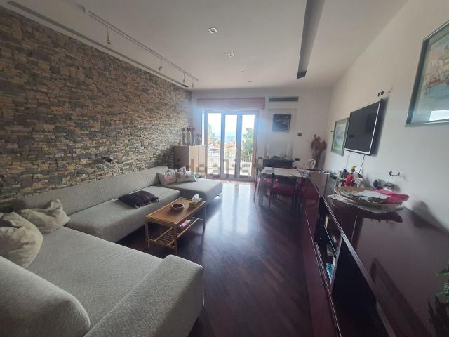Appartamento in affitto di 100 m²