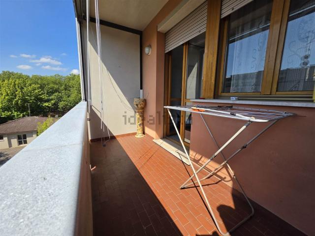 Appartamento in affitto di 104 m² in Via Larga, 52