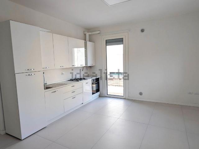 Appartamento in affitto di 100 m²