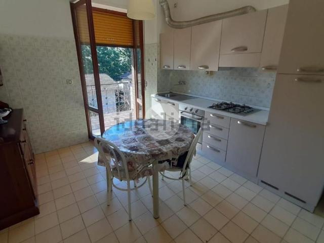 Appartamento in affitto di 100 m²