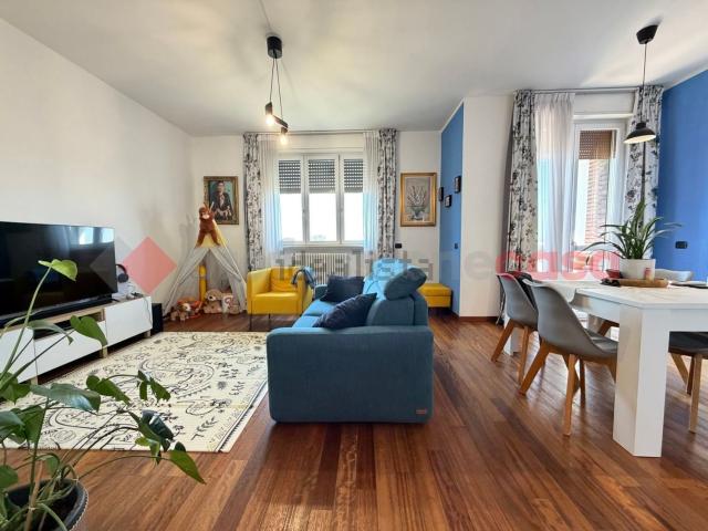 Appartamento in affitto di 100 m²