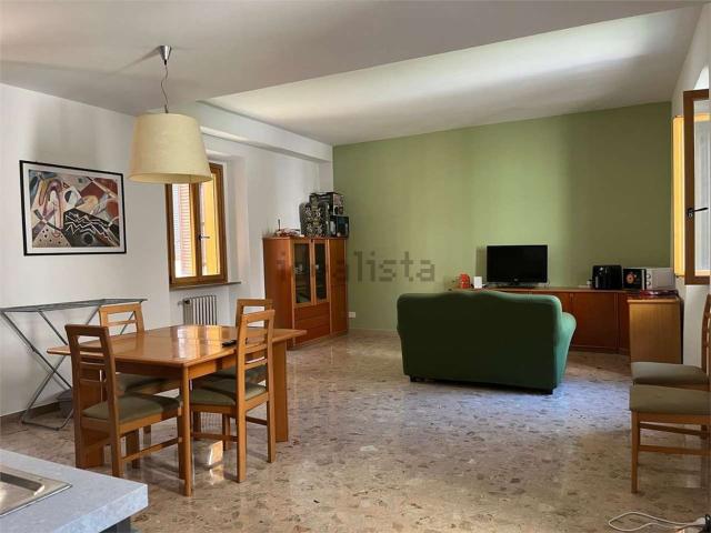 Appartamento in affitto di 100 m²