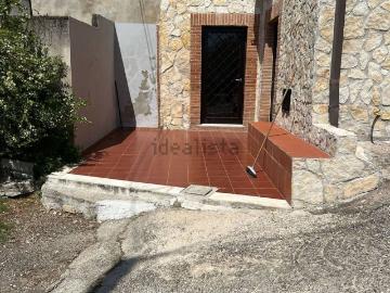 Appartamento in affitto di 100 m² in Via Cesine