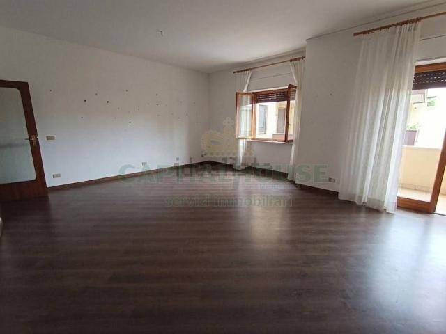 Appartamento in affitto di 100 m² in Via Antonello da Caserta