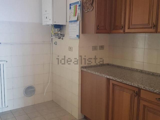 Appartamento in affitto di 100 m² in Via Aldo Moro, 1