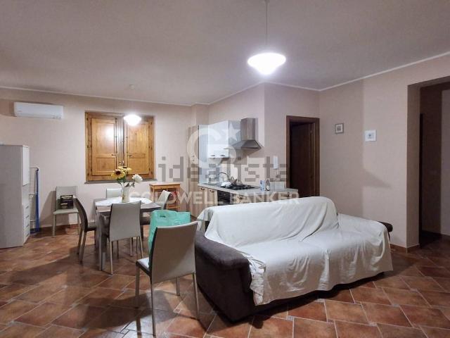 Appartamento in affitto di 100 m² in Via Algerazzi, 24