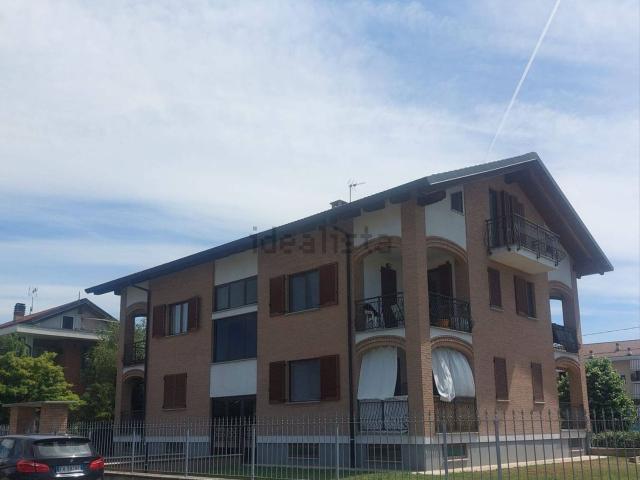 Appartamento in affitto di 100 m² in Via B. Smetana, 11